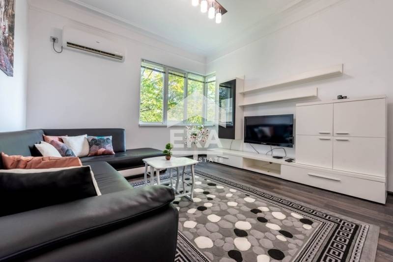 Дава под наем МНОГОСТАЕН, гр. Варна, Център, снимка 2 - Апартаменти - 53282528