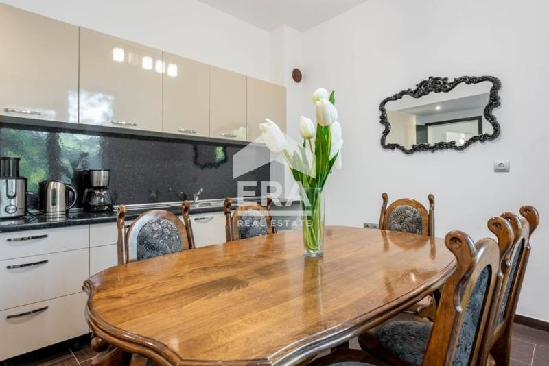 Дава под наем МНОГОСТАЕН, гр. Варна, Център, снимка 3 - Апартаменти - 53282528