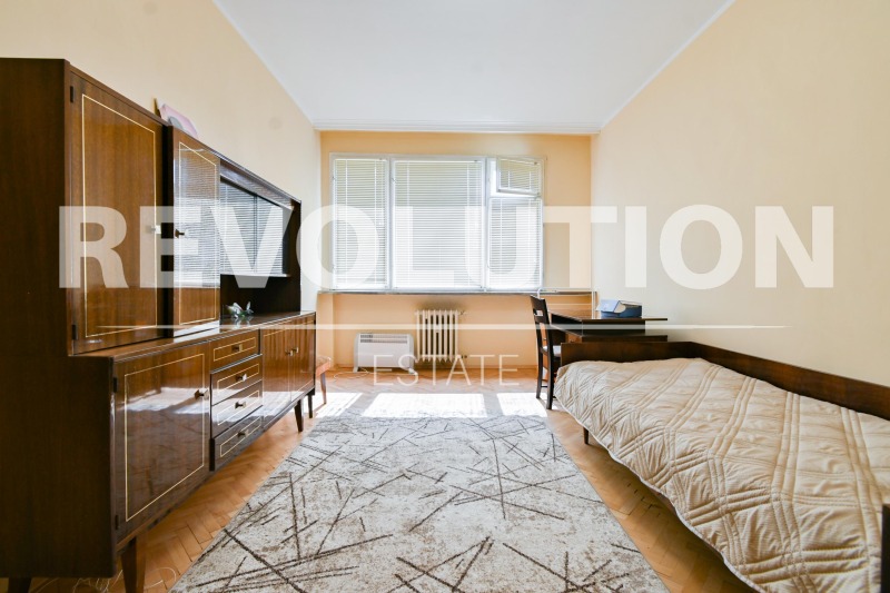 Издаје се  1 спаваћа соба Софија , Центар , 70 м2 | 49682153 - слика [6]
