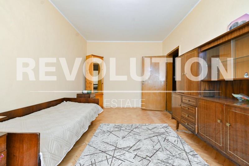 Издаје се  1 спаваћа соба Софија , Центар , 70 м2 | 49682153 - слика [5]