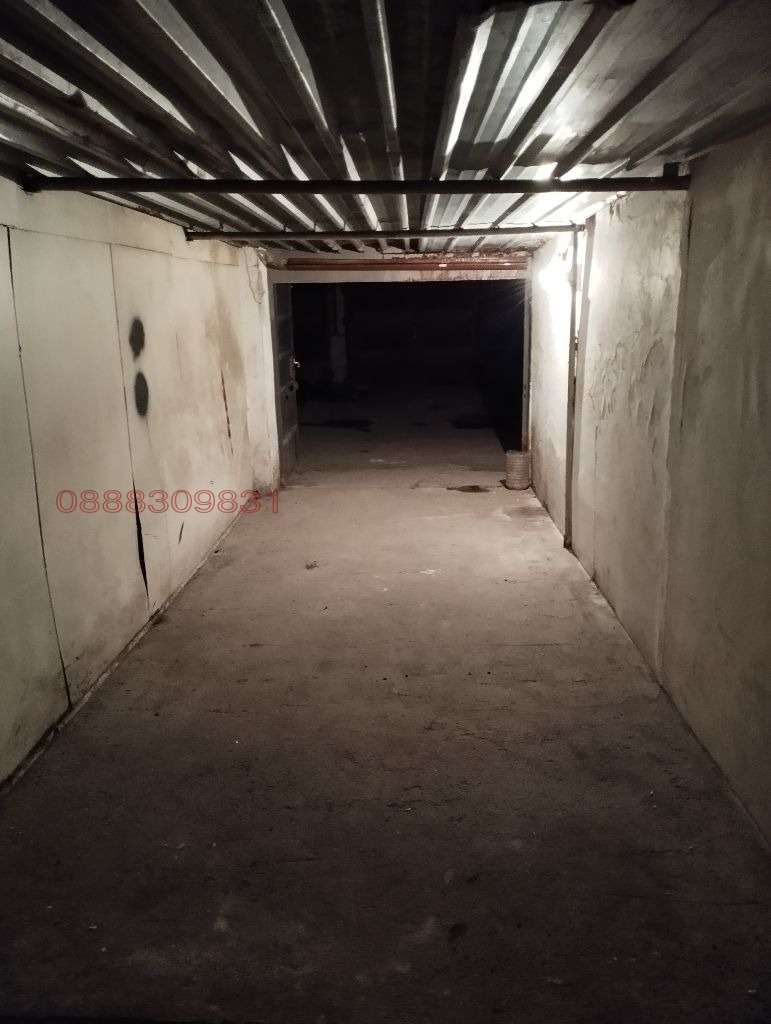 Дава под наем ГАРАЖ, ПАРКОМЯСТО, гр. Стара Загора, Център