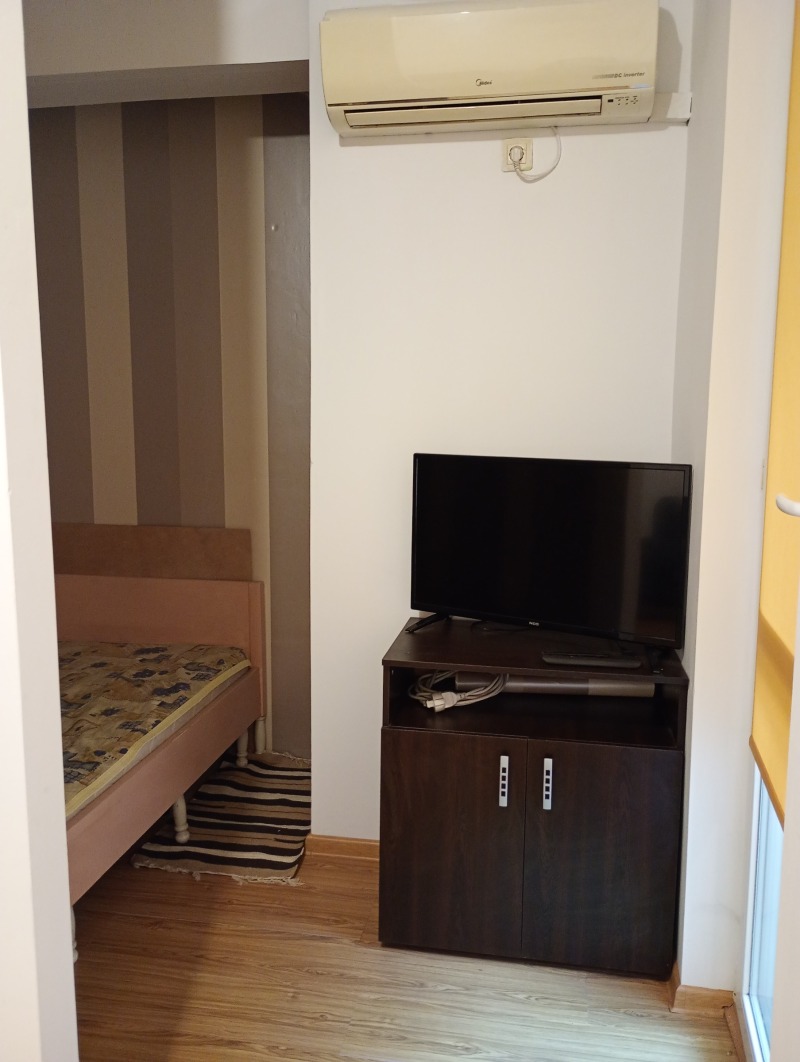Издаје се  1 спаваћа соба Плевен , Идеален центар , 60 м2 | 73579817 - слика [4]