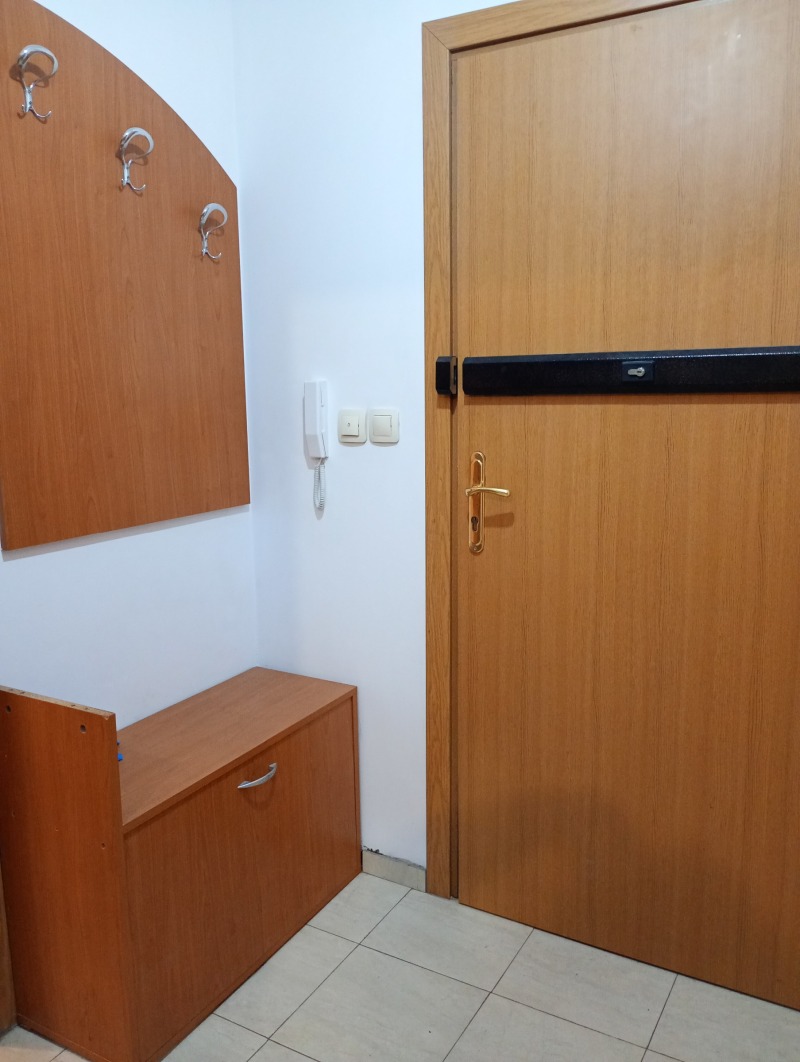 Издаје се  1 спаваћа соба Плевен , Идеален центар , 60 м2 | 73579817 - слика [10]
