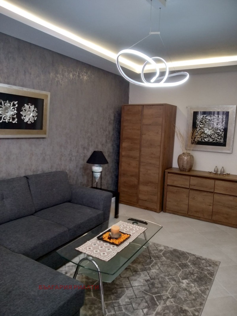 Zu vermieten  1 Schlafzimmer Sofia , Mladost 4 , 55 qm | 84981977 - Bild [3]
