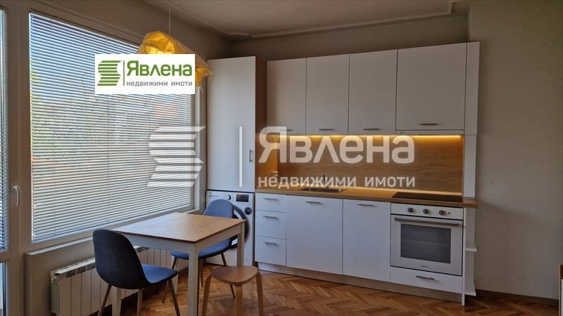 Дава под наем  2-стаен град София , Център , 68 кв.м | 86190200
