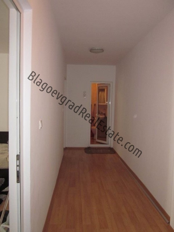 Дава под наем 2-СТАЕН, гр. Благоевград, Широк център, снимка 6 - Апартаменти - 53076380