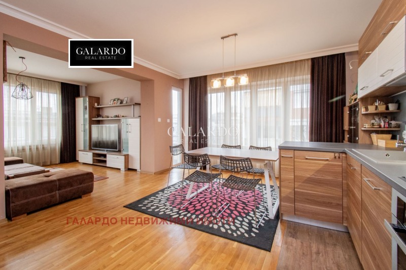 Te huur  2 slaapkamers Sofia , Iztok , 105 m² | 28960252 - afbeelding [4]