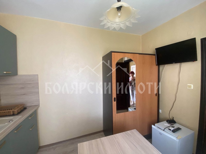 Дава под наем  3-стаен град Велико Търново , Център , 90 кв.м | 85857713 - изображение [2]