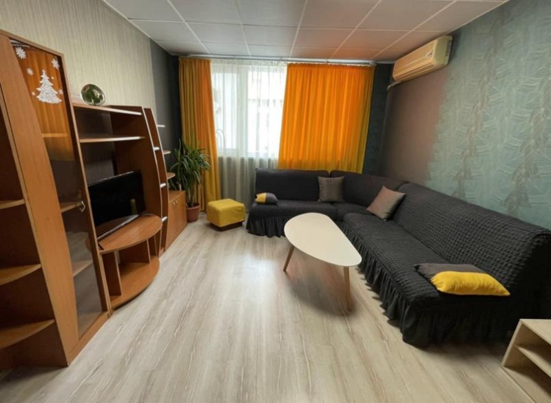 Kiadó  2 hálószobás Plovdiv , Gagarin , 70 négyzetméter | 98279586 - kép [2]