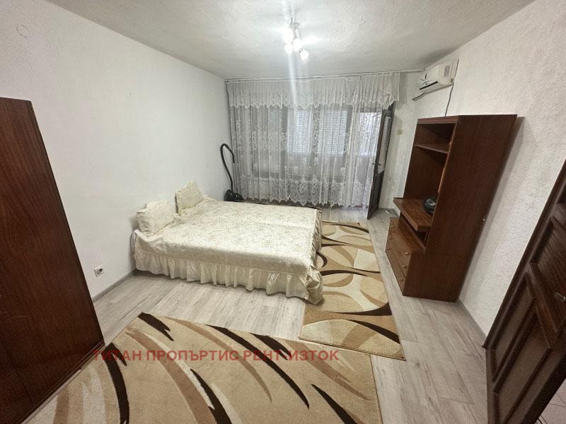 Издаје се  1 спаваћа соба Бургас , Зорница , 60 м2 | 94312056 - слика [2]