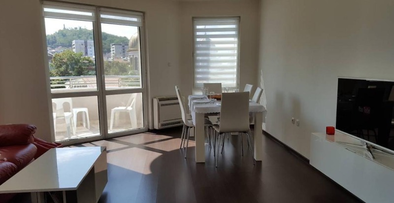 A louer  2 chambres Plovdiv , Maracha , 106 m² | 46309925 - image [2]