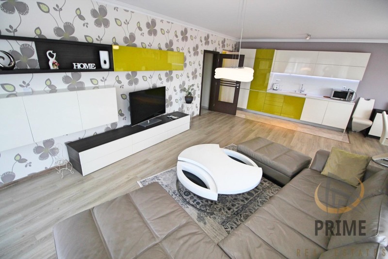 Дава под Наем 3-СТАЕН в град Бургас, Лазур - 160 кв.м / 1 350 € » 2 640.37 лв., ПРАЙМ РИЪЛ ЕСТЕЙТС ЕООД