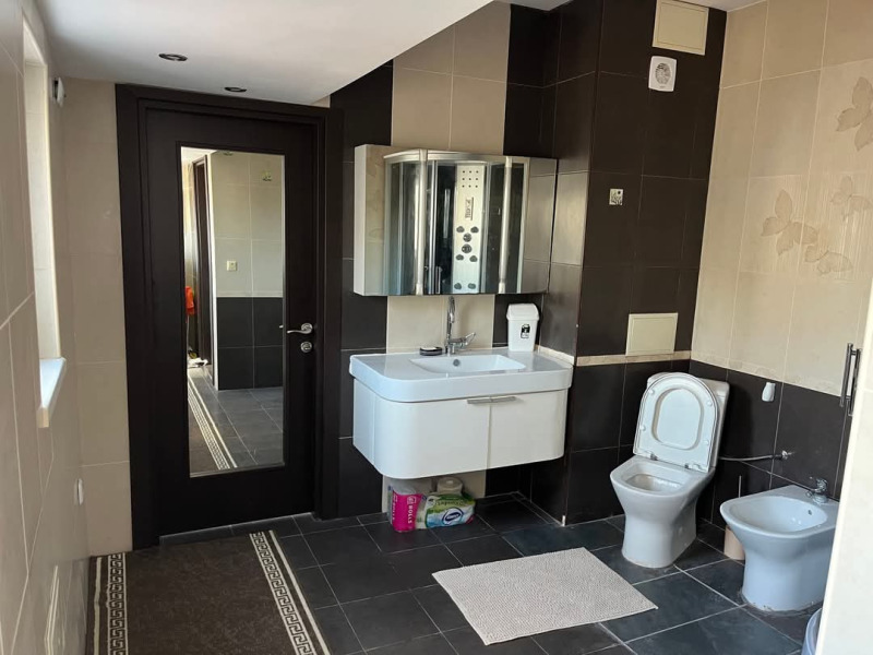 Zu vermieten  1 Schlafzimmer Warna , Pogrebi , 103 qm | 99918976 - Bild [9]