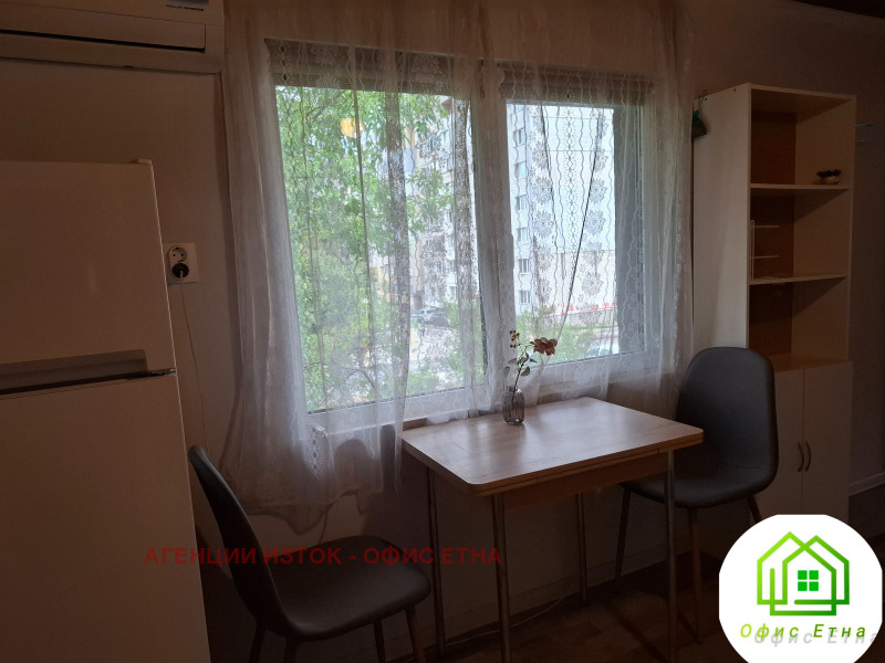 Da affittare  Attico Sofia , Nadegda 1 , 46 mq | 58040925 - Immagine [3]