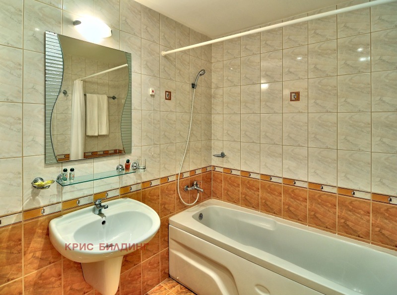 En renta  1 dormitorio Varna , k.k. Zlatni pyasatsi , 80 metros cuadrados | 74954704 - imagen [9]