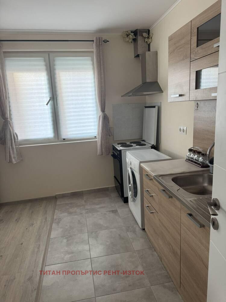 Дава под наем 2-СТАЕН, гр. Бургас, Лазур, снимка 3 - Апартаменти - 52209941