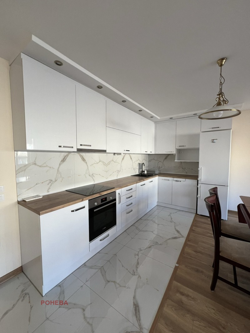 K pronájmu  2 ložnice Varna , Centar , 130 m2 | 60237528 - obraz [4]