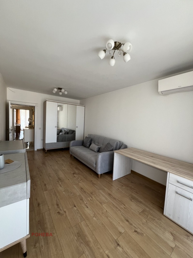 K pronájmu  2 ložnice Varna , Centar , 130 m2 | 60237528 - obraz [8]