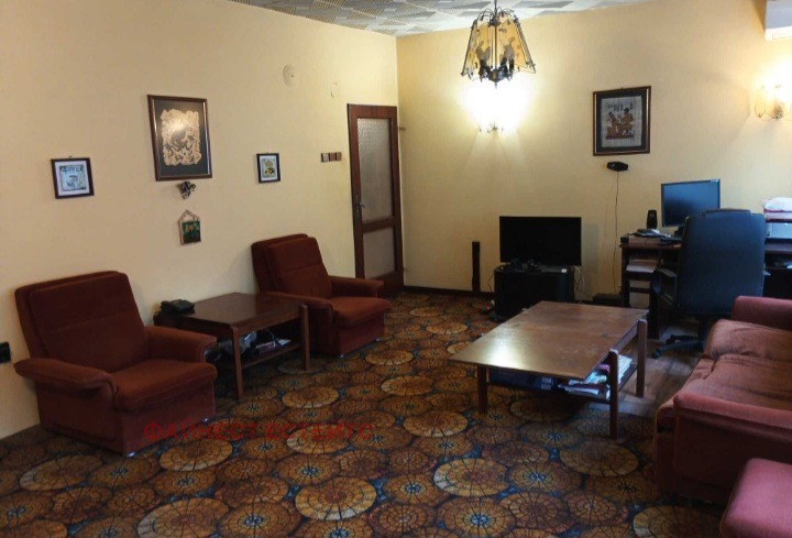 Para alugar  2 quartos Sofia , Oborichtche , 120 m² | 58133180 - imagem [6]