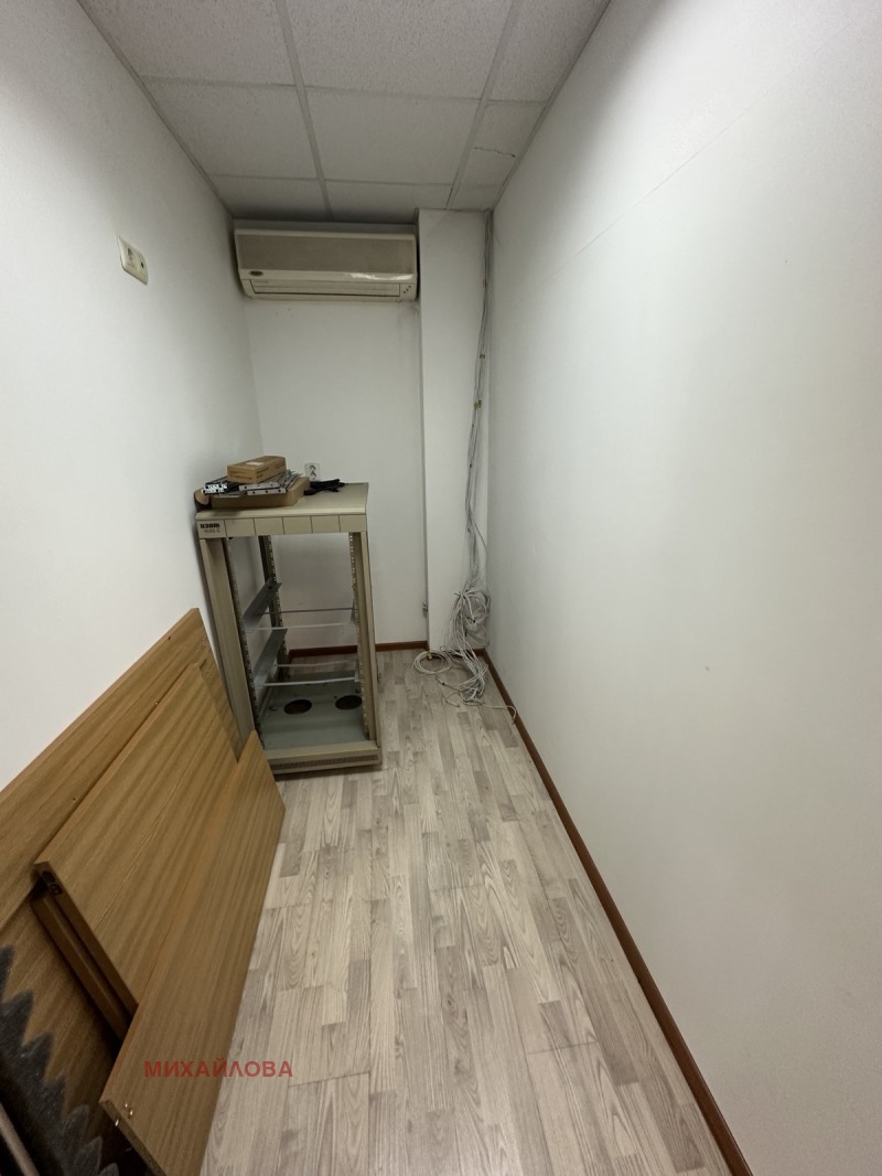Дава под наем  Офис град Стара Загора , Железник - център , 170 кв.м | 79500904 - изображение [6]