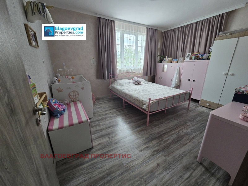 Дава под наем КЪЩА, с. Българчево, област Благоевград, снимка 12 - Къщи - 53558127