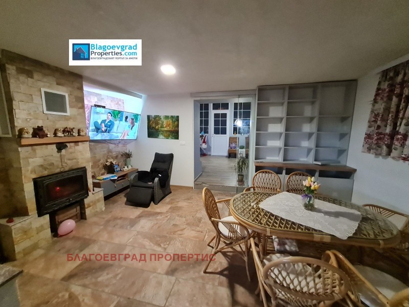 Дава под наем КЪЩА, с. Българчево, област Благоевград, снимка 3 - Къщи - 53558127