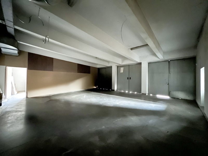 Do wynajęcia  Budynek przemysłowy Sofia , Woenna rampa , 2300 mkw | 20779318 - obraz [9]