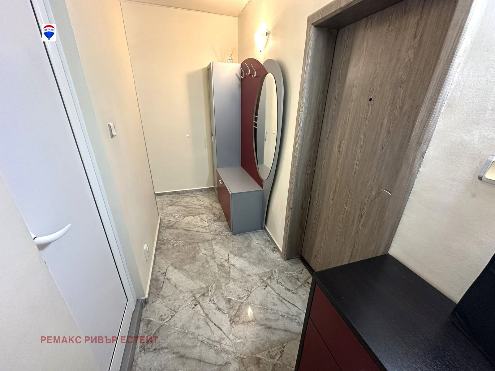 Дава под наем 1-СТАЕН, гр. Русе, Здравец Изток, снимка 8 - Апартаменти - 53942228