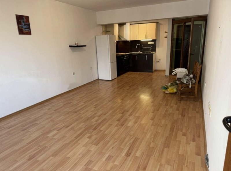 Zu vermieten  1 Schlafzimmer Sofia , Bakston , 67 qm | 50562454 - Bild [2]
