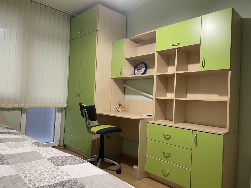 De inchiriat  2 dormitoare Burgas , Țentâr , 74 mp | 94506823 - imagine [6]