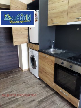 Studio Buzludga, Veliko Tarnovo 5