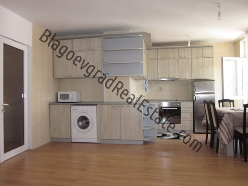 В аренду  1 спальня Благоевград , Широк център , 78 кв.м | 79679643