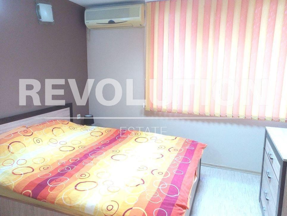 Дава под наем 3-СТАЕН, гр. Варна, Център, снимка 5 - Апартаменти - 52062597