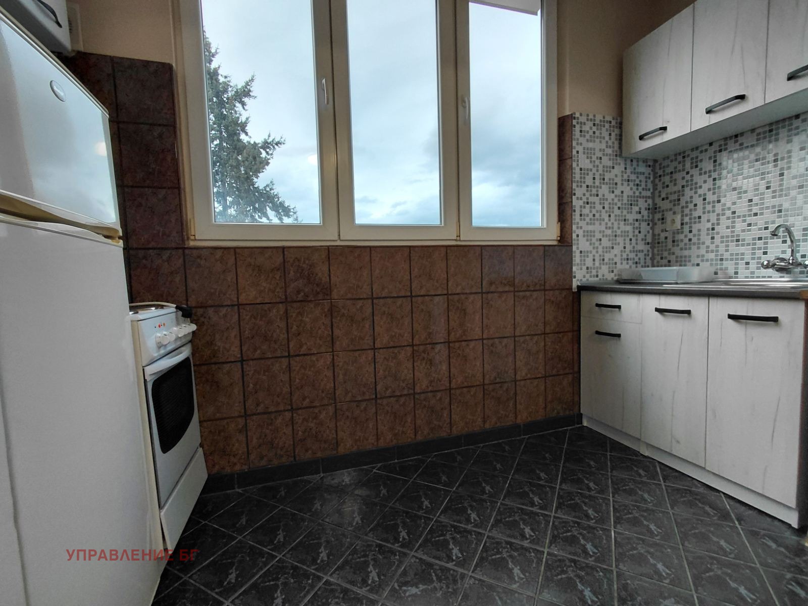 Дава под наем 3-СТАЕН, гр. София, Сухата река, снимка 2 - Апартаменти - 53957702