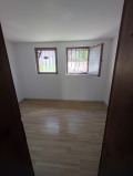 Под наем ОФИС, град Хасково, Училищни • 450 € • 58717705 — Holmes.bg