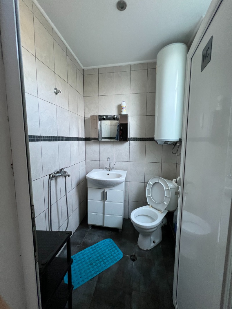 A louer  1 chambre Bourgas , Tsentar , 64 m² | 39650188 - image [5]