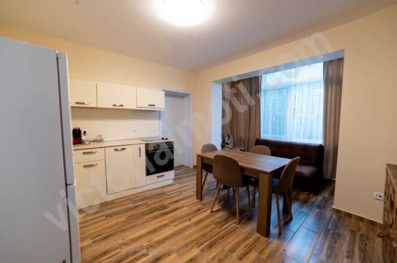 Дава под наем 2-СТАЕН, гр. Велико Търново, Център, снимка 3 - Апартаменти - 53497401