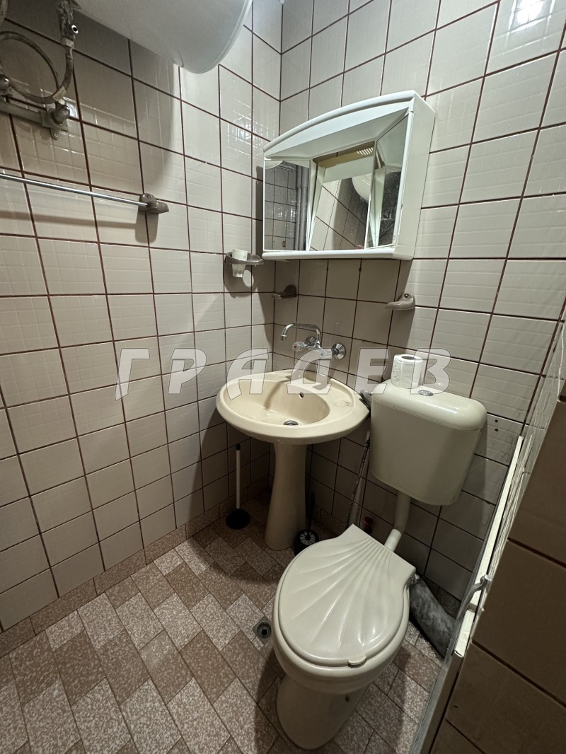 Дава под наем 2-СТАЕН, гр. Русе, Възраждане, снимка 6 - Апартаменти - 53561121