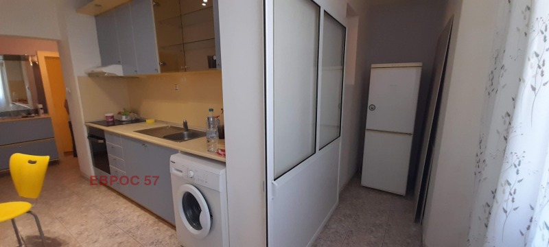 Издаје се  2 спаваће собе Пловдив , Каршијака , 85 м2 | 47280551 - слика [3]