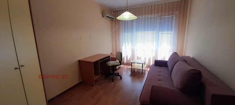 Издаје се  2 спаваће собе Пловдив , Каршијака , 85 м2 | 47280551 - слика [12]