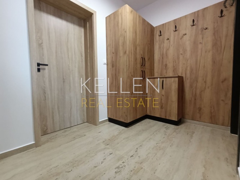 En renta  1 dormitorio Sofia , Poduyane , 65 metros cuadrados | 41972350 - imagen [8]