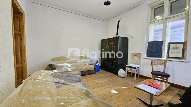 Дава под наем МНОГОСТАЕН, гр. София, Център, снимка 3 - Апартаменти - 52546783