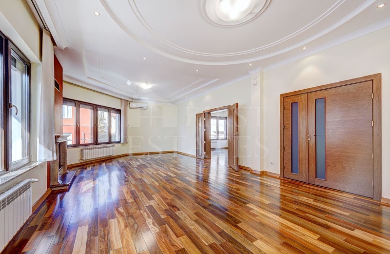 Do wynajęcia  Dom Sofia , Centar , 647 mkw | 24489558 - obraz [3]