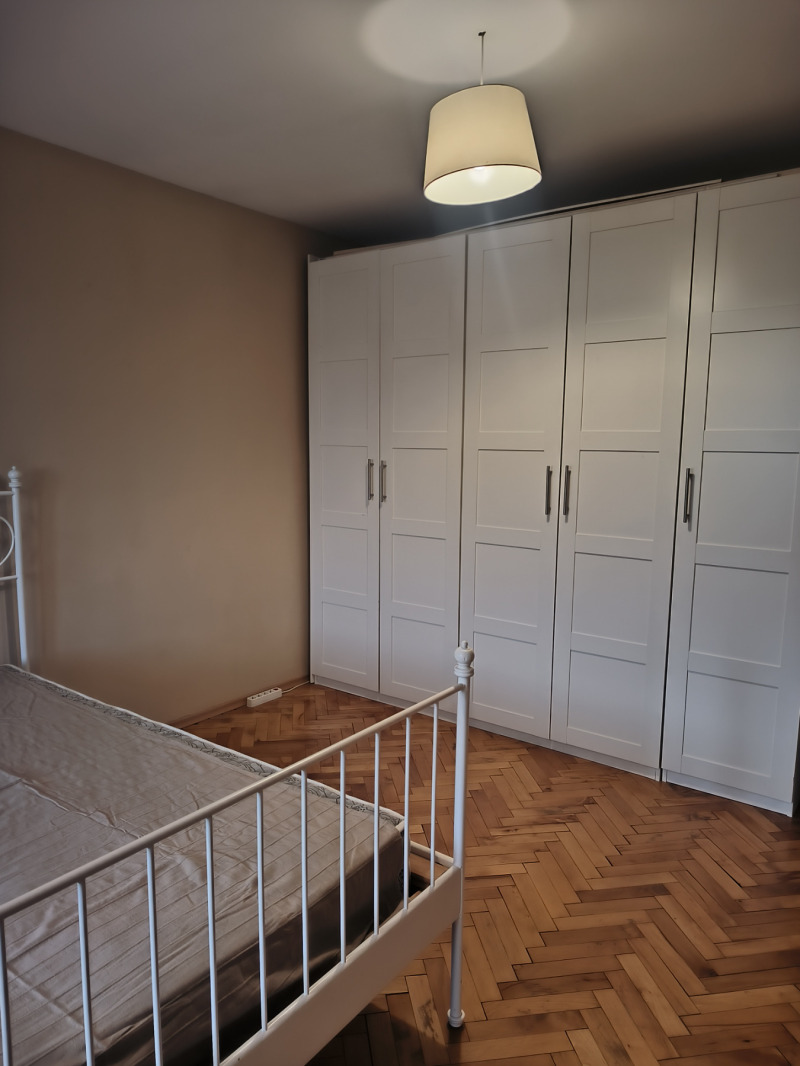 Дава под наем 2-СТАЕН, гр. София, Оборище, снимка 8 - Апартаменти - 53130388