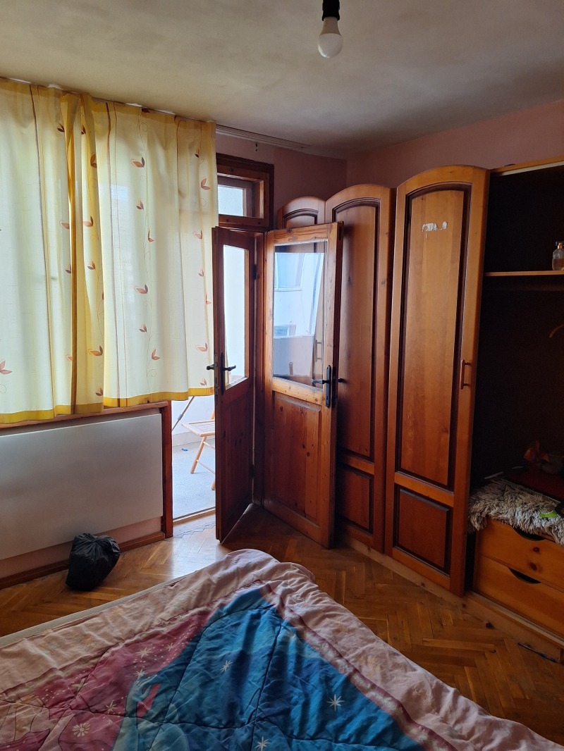 Kiadó  2 hálószobás Veliko Tarnovo , Centar , 90 négyzetméter | 42665592 - kép [6]