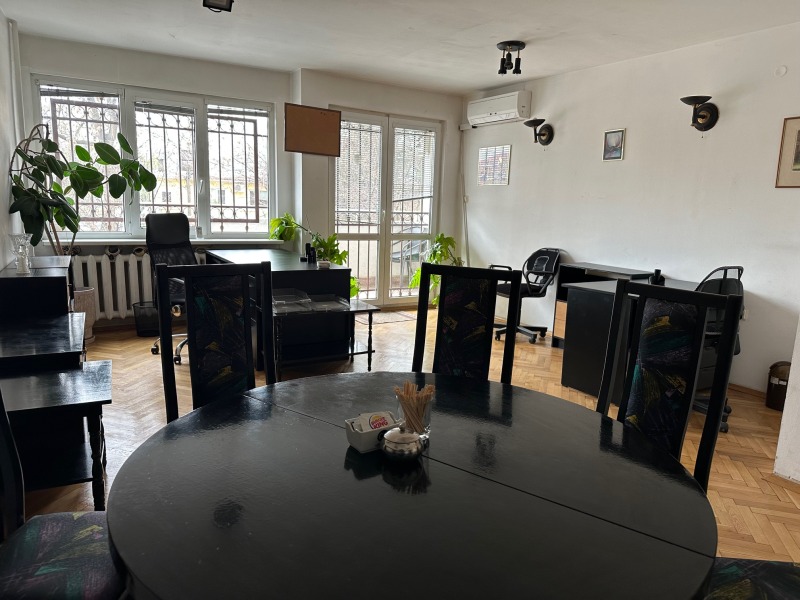 K pronájmu  Kancelář Sofia , Banišora , 35 m2 | 66347370
