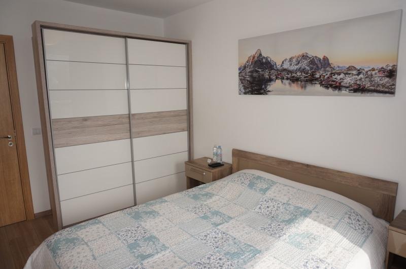 Издаје се  1 спаваћа соба Софија , Манастирски ливади , 57 м2 | 17529359 - слика [7]