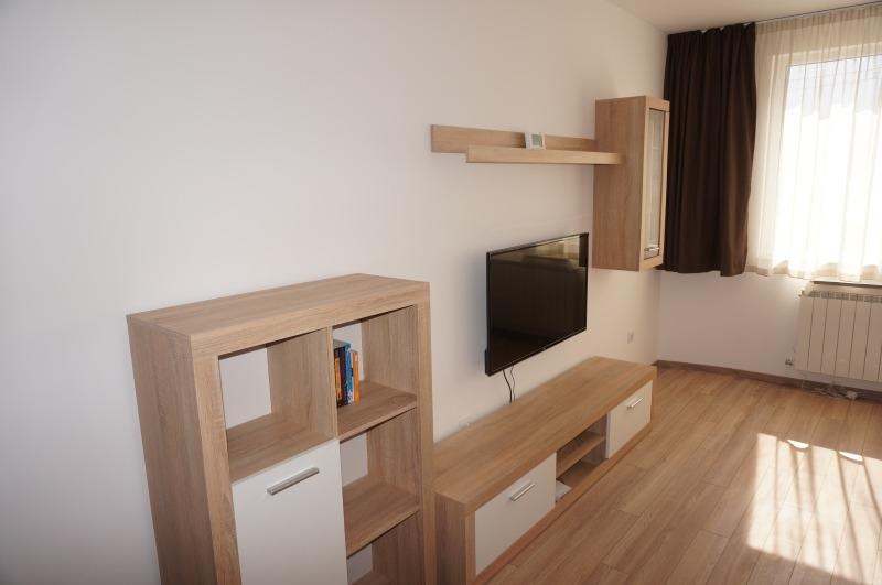 Издаје се  1 спаваћа соба Софија , Манастирски ливади , 57 м2 | 17529359 - слика [4]