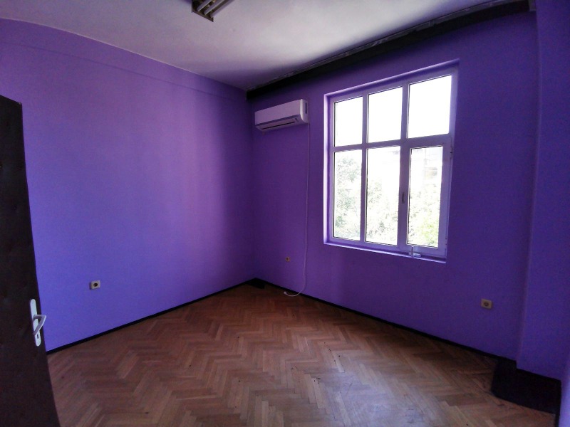 De inchiriat  Birou Plovdiv , Țentâr , 187 mp | 71526844 - imagine [7]