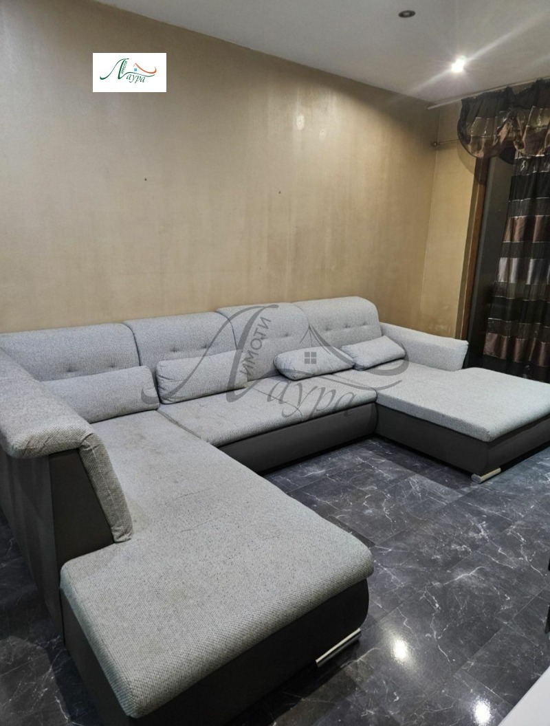 Дава под наем 3-СТАЕН, гр. Шумен, Център, снимка 3 - Апартаменти - 52652361